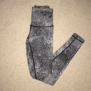 Lululemon high waisted leggings
